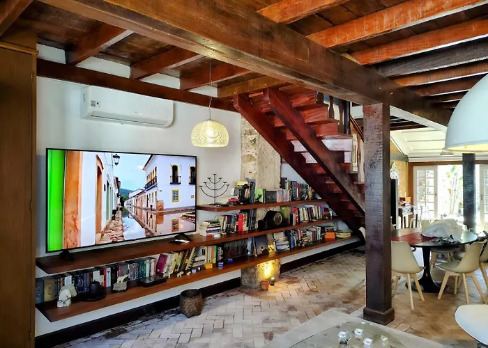 Casa Verde no Centro Histórico Paraty, Brasil