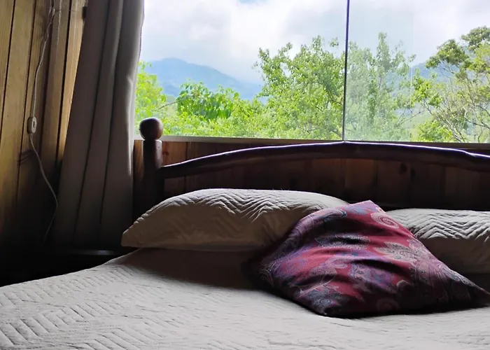 Casa Cores Da Mata Paraty, Brasil