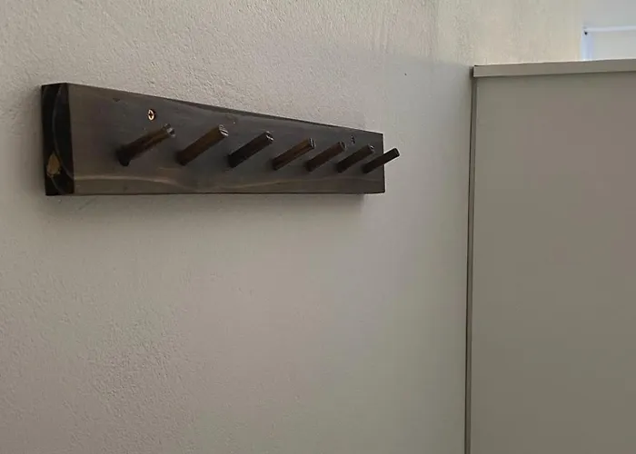 Pousada Recanto Tangará - 5 min de carro do Centro histórico - Ambiente Familiar - Piscina e Estacionamento incluso Paraty